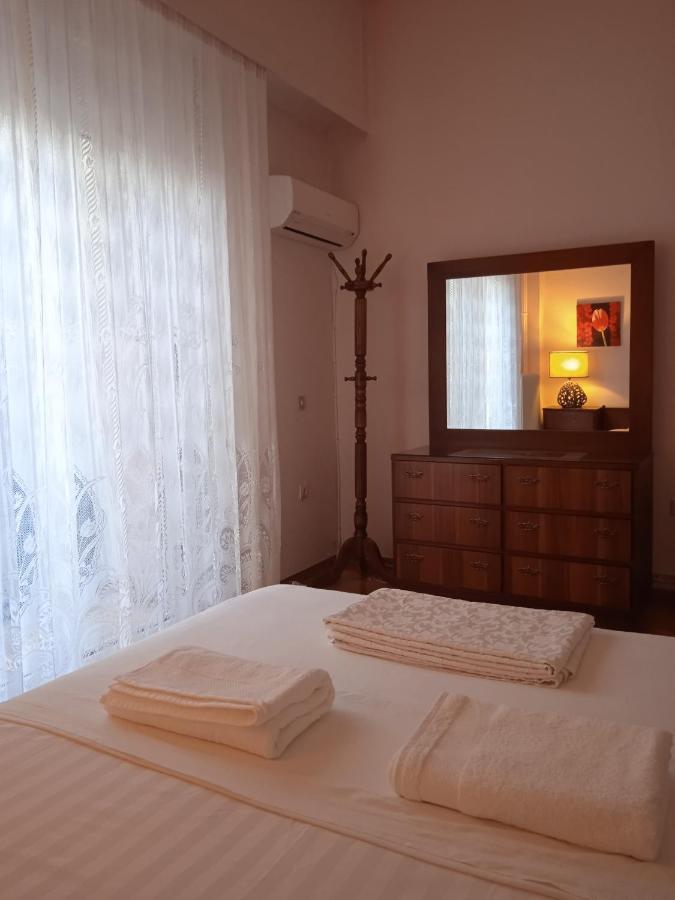 Apartment Charm & Comfort Near Petralona Station Athen